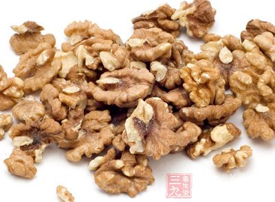 核桃仁与外壳之间的隔膜(即分心木)有什么功效