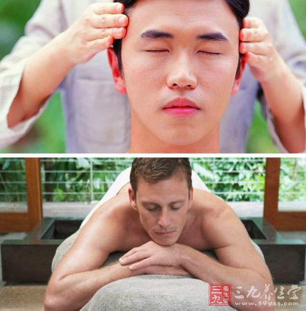 用指尖或罗纹面在双侧对耳轮体等耳部轻轻环形摩擦 用指尖或罗纹面在双侧对耳轮体等耳部轻轻环形摩擦
