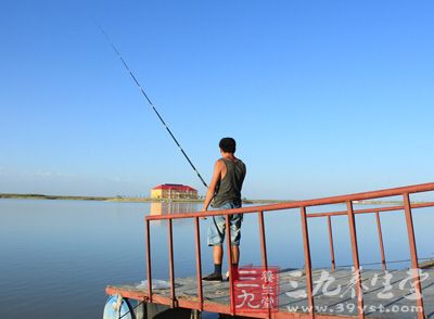 近两年以钓快鱼为内容的比赛缩短了时间