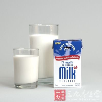 返流性食道炎患者不宜喝牛奶