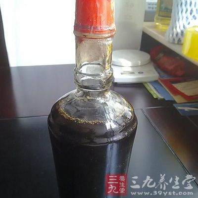 適用于風(fēng)濕引起的足膝酸痛、骨節(jié)疼痛、以及跌打損傷，淤腫疼痛等癥。