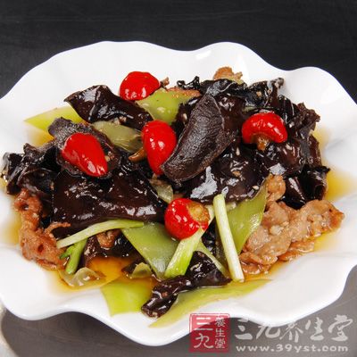 小雪時(shí)養(yǎng)生就得多吃“黑”