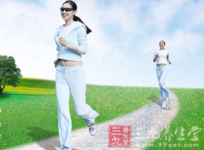 有益健康的跑步应该注意以下四点:适时、适量、适体和伤痛问题。 有益健康的跑步应该注意以下四点:适时、适量、适体和伤痛问题。
