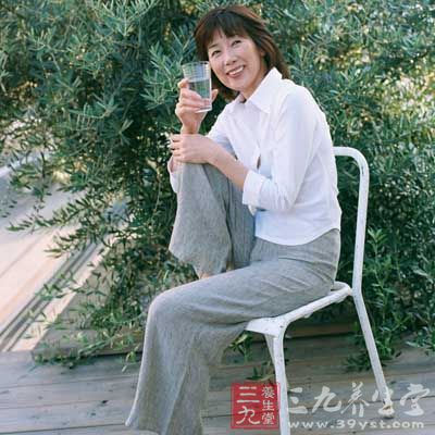 女性体检 中老年妇女体检有重点(2)