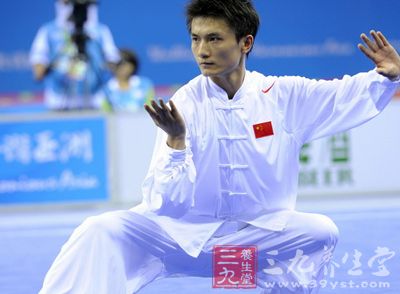 太极拳视频 32式太极拳拳谱