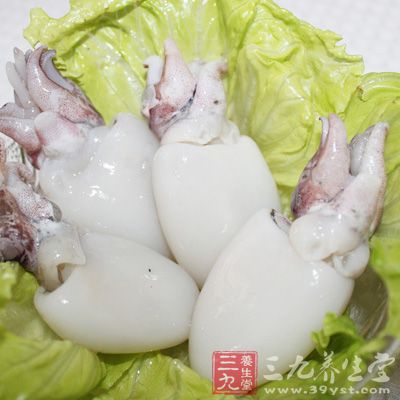 墨魚營養(yǎng)豐富，每百克肉含蛋白質(zhì)13克