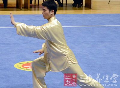 吴阿敏40式太极拳 太极拳能健脑益智