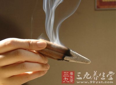   取穴：腹结 、天枢、神门、支沟、大肠俞、足三里