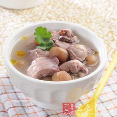 龍眼肉煲豬心湯