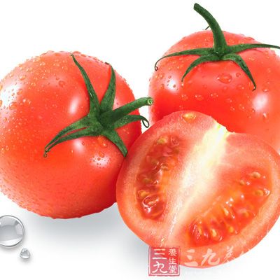 西红柿含有丰富的维生素C和胡萝卜素