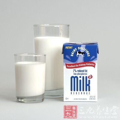饮食中的补钙药：牛奶、虾皮、豆腐