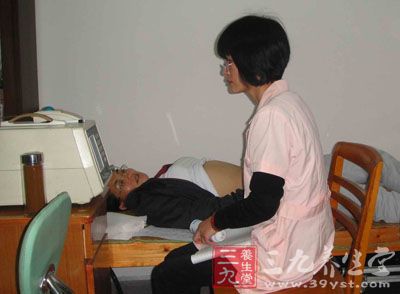在停经6周后、12周之前,除了应进行妇科常规检查之外,还应通过B超检查以确定宫内妊娠是否正常。 1452233609
