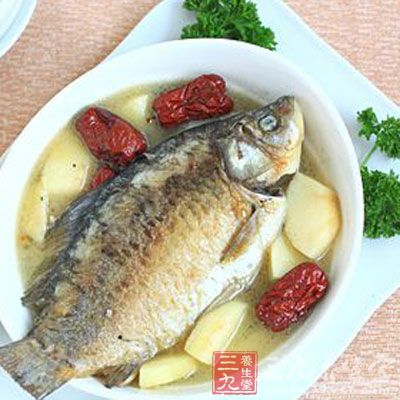 蘋果鯽魚湯