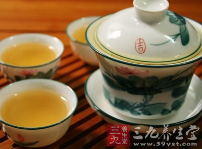 茶原为中国南方嘉木，茶叶是的保健饮品。