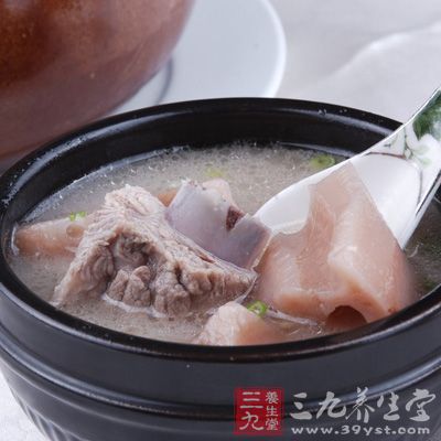 食谱4：莲藕排骨汤