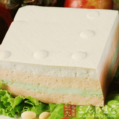 北豆腐有点苦味，但其镁、钙的含量更高一些
