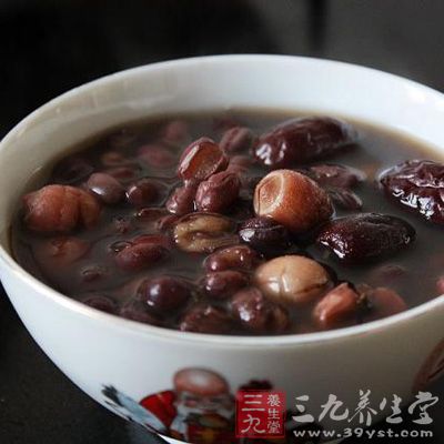 桂圆大枣红豆汤