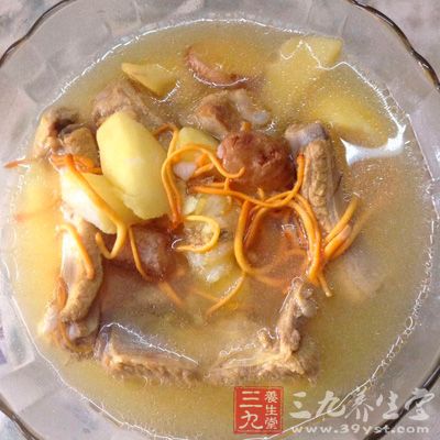 榴蓮芯煲鯽魚湯