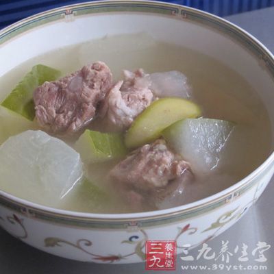 苹果杏肉沙骨汤