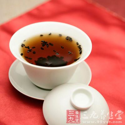 杜仲茶中具有利尿、通便、增强肠道蠕动作用