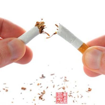 戒烟5年能使癌症发生率降低一半