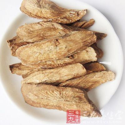 牛蒡含菊糖、纖維素、蛋白質(zhì)以及多種維生素和礦物質(zhì)