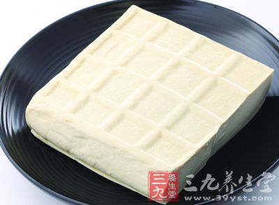 豆腐125克，西红柿一个