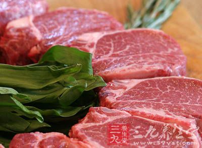 鲜仙人掌100克，鲜牛肉50克，调料适量