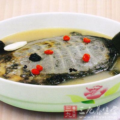 懷杞甲魚湯有滋陰補(bǔ)腎、益氣健脾的功效