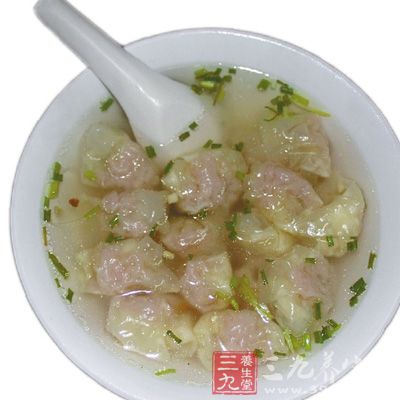 过去老北京有“冬至馄饨夏至面”的说法