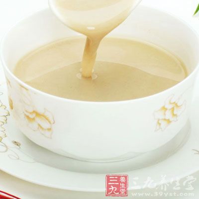 芡實(shí)粉粥可常服，也可加適量白糖調(diào)味