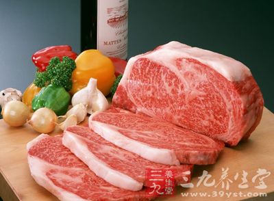 黄花菜25克,瘦猪肉100克 黄花菜25克,瘦猪肉100克