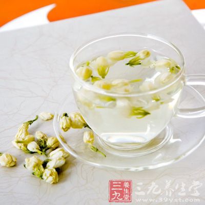 茉莉花茶素有“胃部保护茶”之称