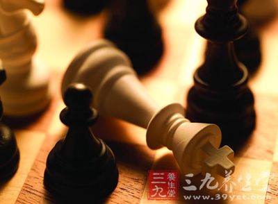 国际象棋何时传入我国，是一个颇有争议的问题