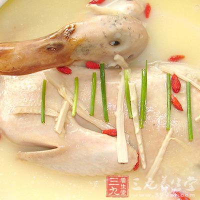 红斑狼疮能治愈吗_红斑狼疮最早期的症状_红斑狼疮能吃海鲜吗(3)
