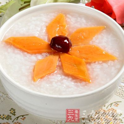 不過(guò)甜的食物，如雞蛋湯、米湯、菜湯、藕粉