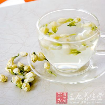 茉莉花茶素有“胃部保护茶”之称