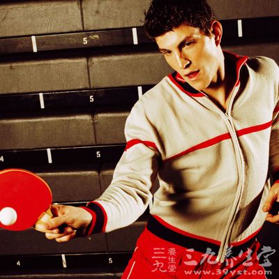 打乒乓球技巧 教你如何打乒乓球的弧线球