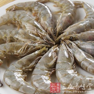 基圍蝦是一種蛋白質(zhì)非常豐富、營養(yǎng)價(jià)值很高的食物