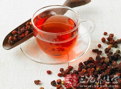 五味子茶具有振奋精神,补肾益肝的功效