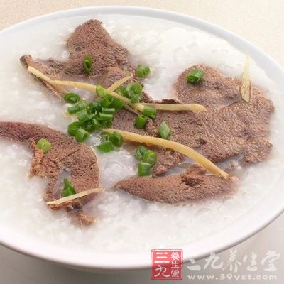 做法食材准备大米100克，猪肝50克，水600克