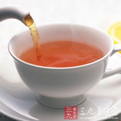 讲究喝降脂茶有量