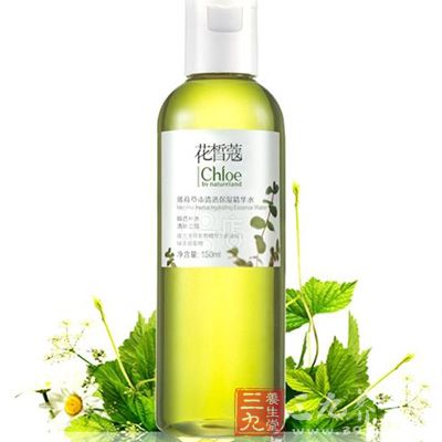 胀气难消时，可以使用薄荷油涂抹胃部周围，可有效缓解胀气问题