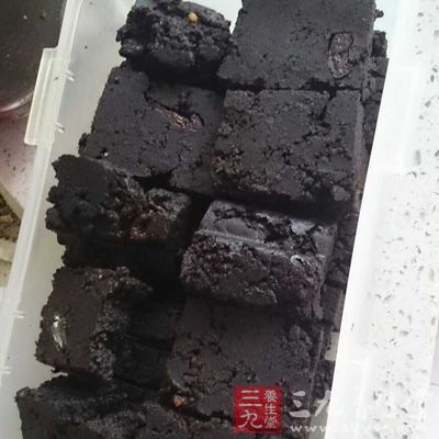 吃阿胶要注意防火毒