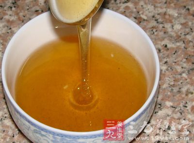 其实，蜂蜜醋减肥法现在也是盛行的一种减肥方法