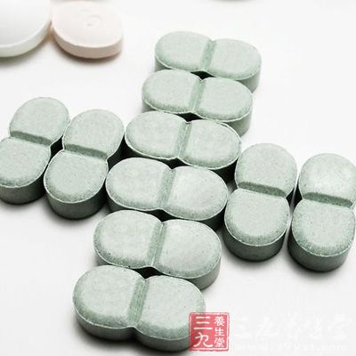 西方許多企業(yè)都在利用許多中藥提取，研究人工合成藥品