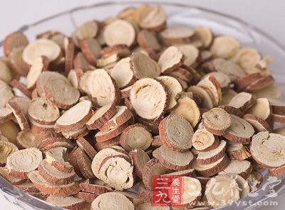 服用本品时注意避免同时服用强力镇咳药