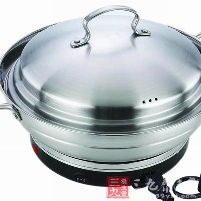 这种电炒锅的炉体似普通的电炉