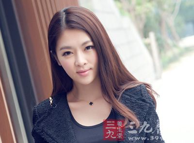<em>烫头发要注意</em>的地方 <em>烫头发要注意</em>六大点 - 三