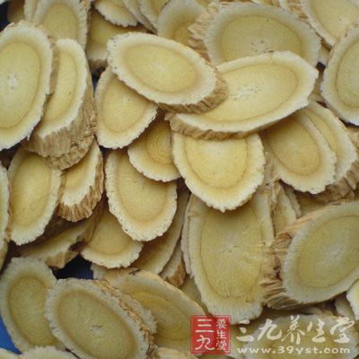 黄芪应用范围广，与不同药草配合